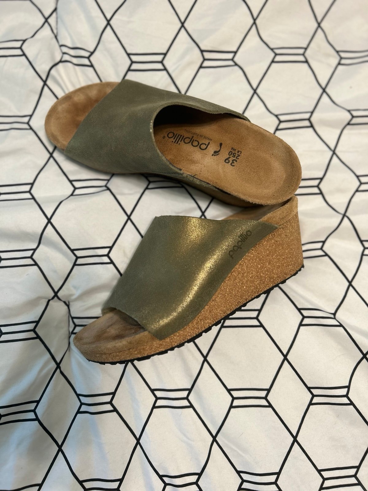 Papillio by Birkenstock Metallic Olive Leather Wedge Sandals – Size 39 (US 8–8.5