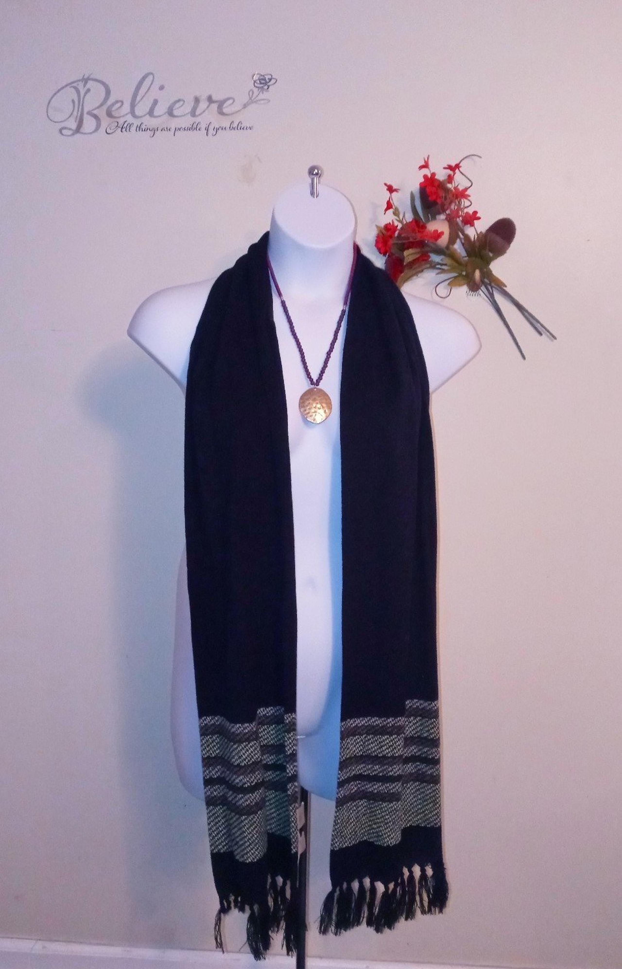 Christopher & Banks Acrylic Black, Brown, & Cream Scarf with Fringe ❤️❣️❤️