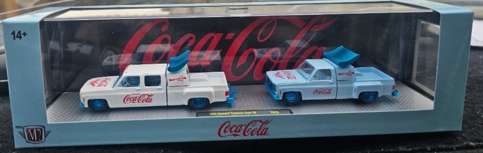 M2 Machines Coca-Cola 1973 Chevy Cheyenne Super 30 Auto Hauler chase