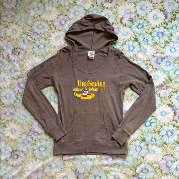- the beatles yellow submarine graphic hoodie - y2k / 2000’s -