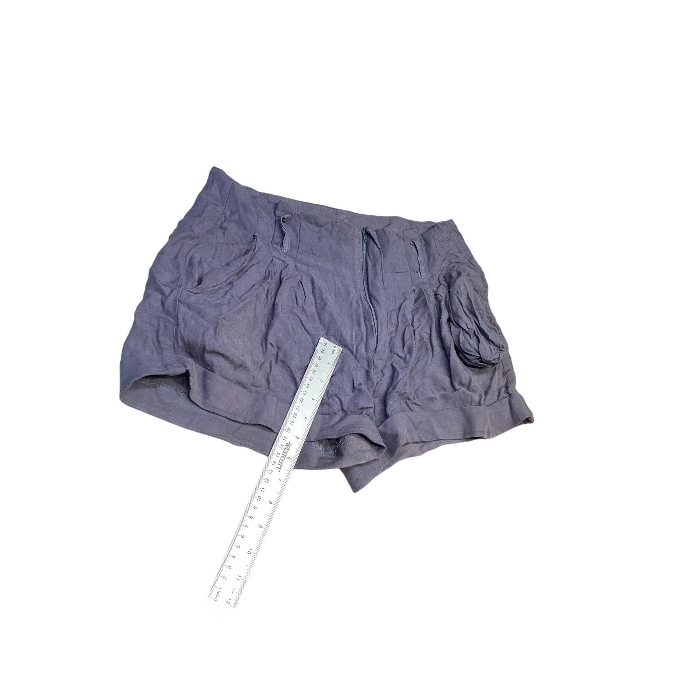 Ann Taylor Loft in Size 0 Chino Gray Shorts Women 100% Cotton Stylish