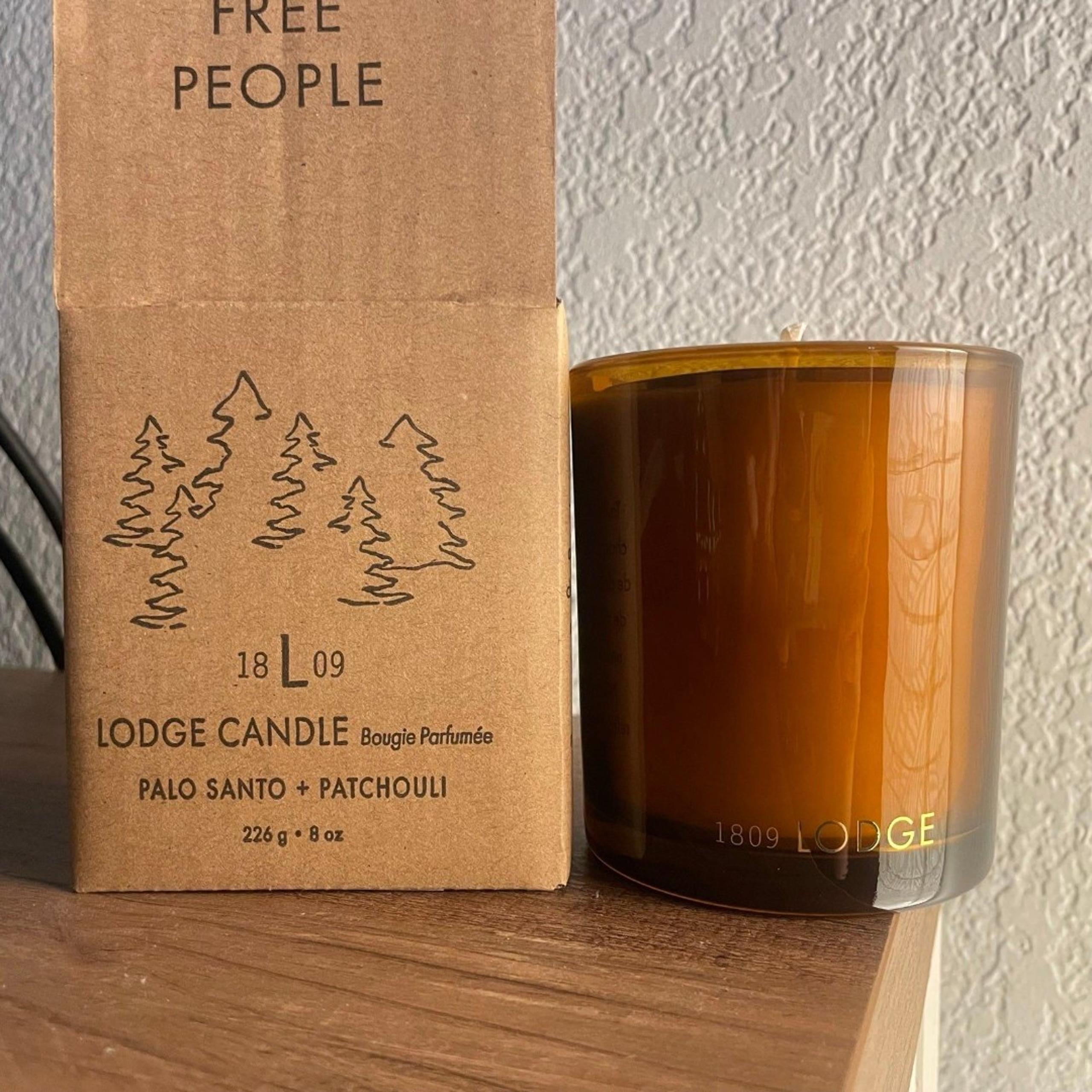 Free People 1809 Collection Single-Wick Lodge Candle