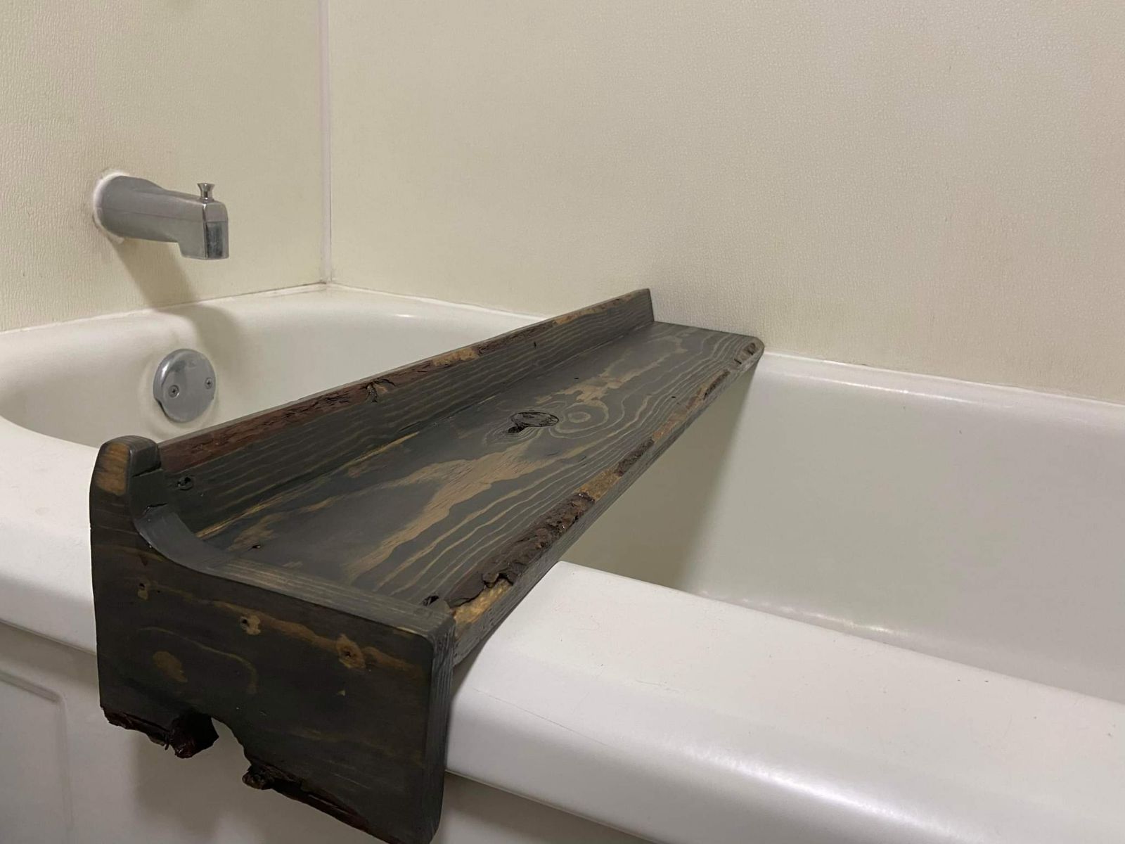 bathroom decor