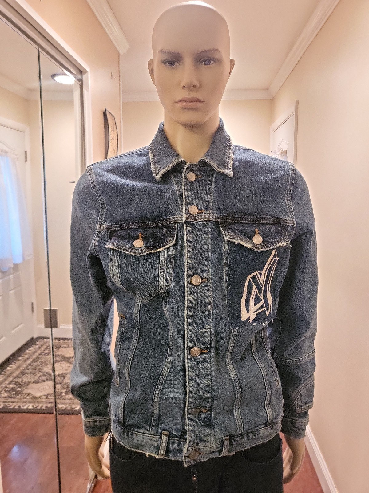 Men ZARA detailed denim jean jacket SIZE M NWT
