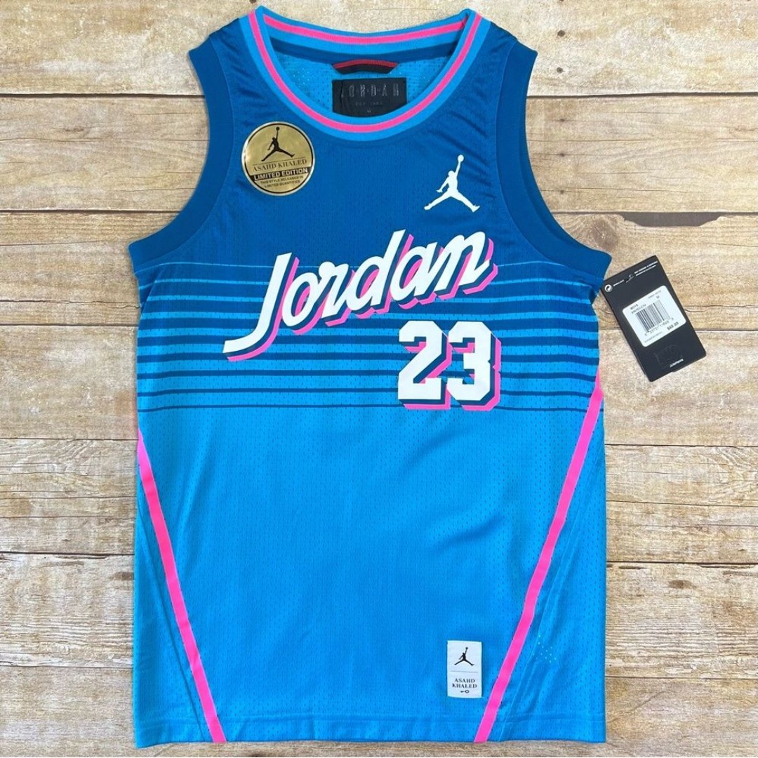 Jordan Medium Kids Jersey & Shorts Basketball Set Blue