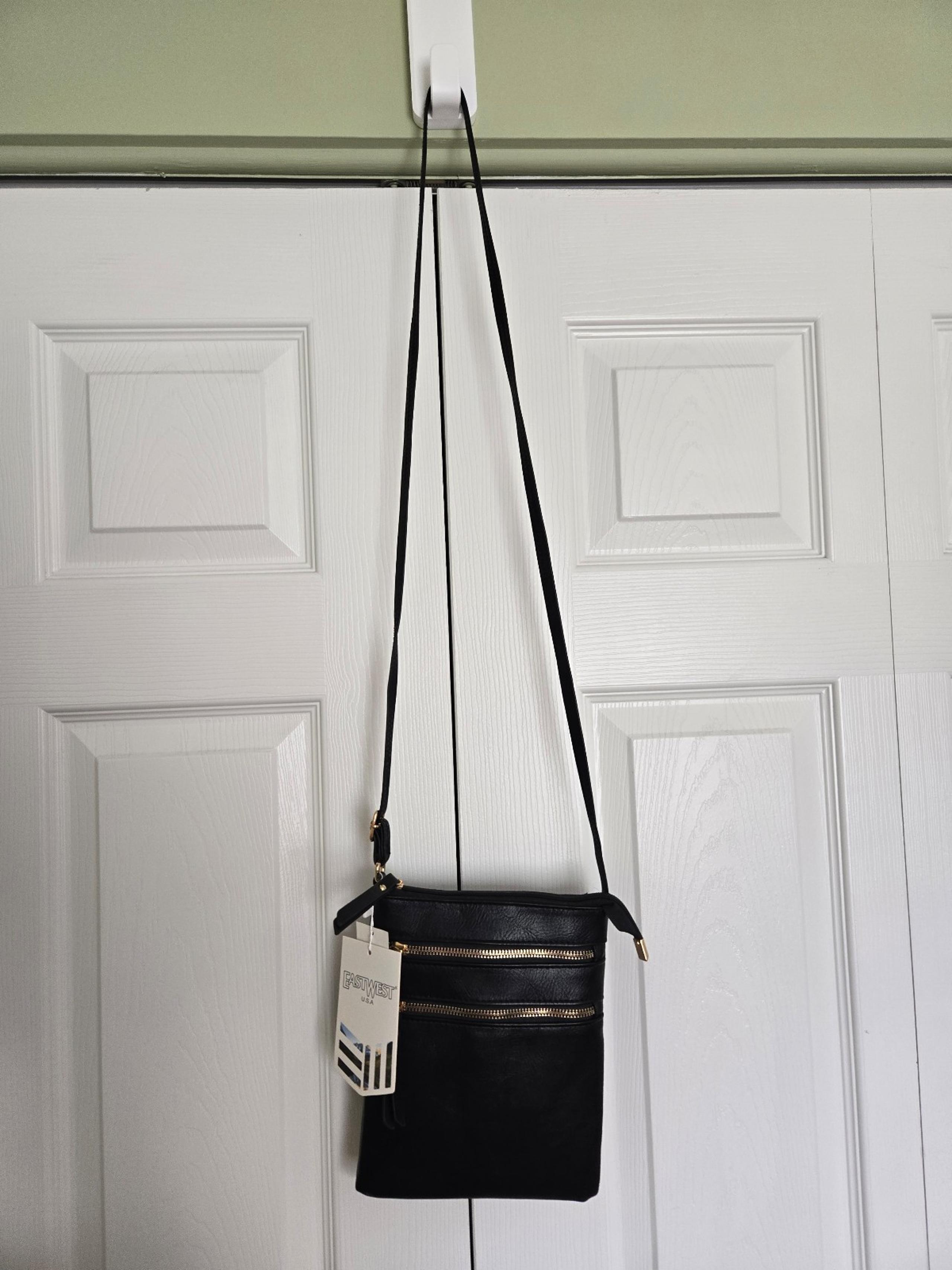 Casual Functional Multi Pocket Double Zipper Purse Crossbody Bag (Black)