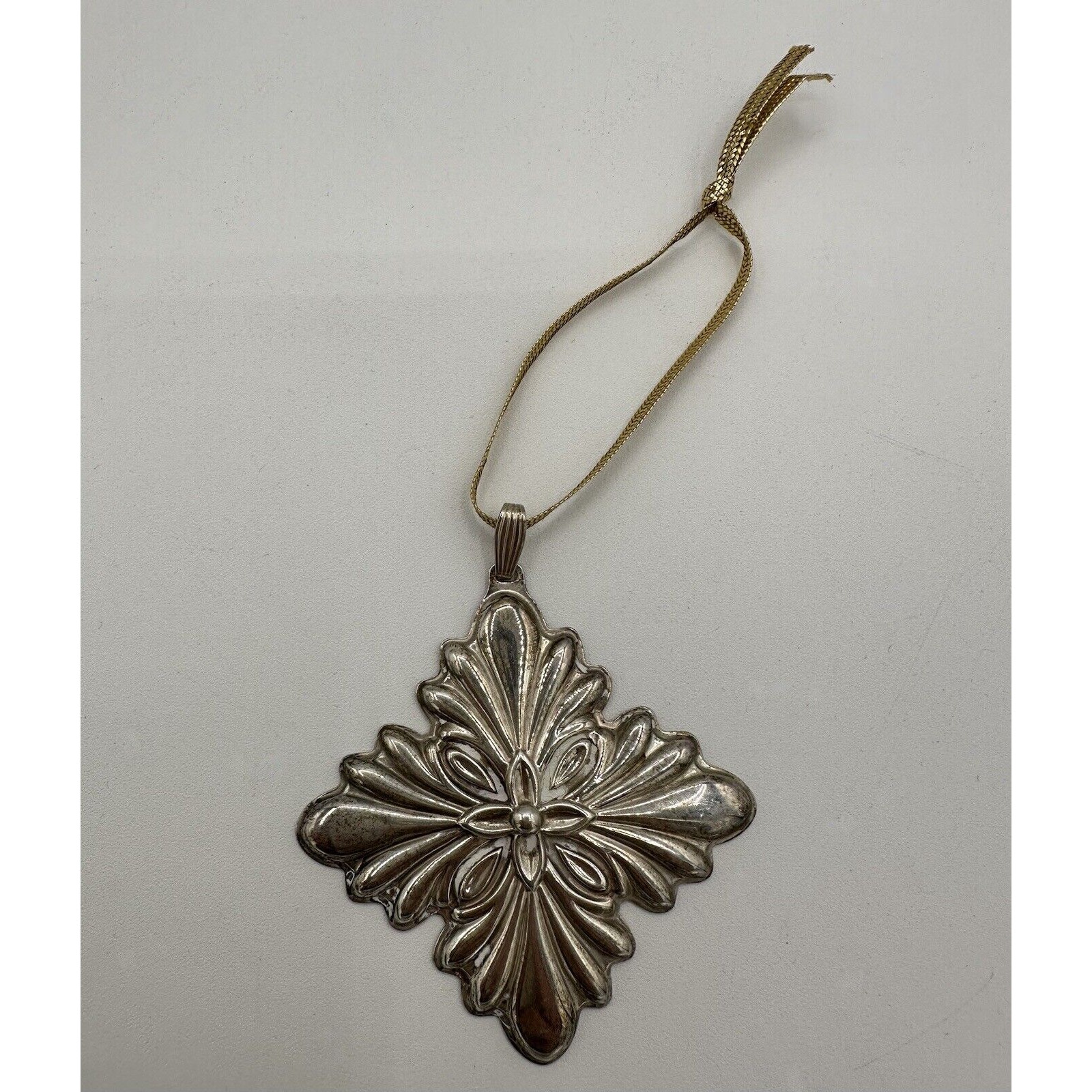 1988 Reed & Barton Sterling Silver Annual Christmas Cross Ornament