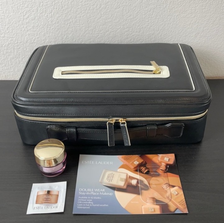 Estee Lauder Makeup Carry Bag & Cosmetic