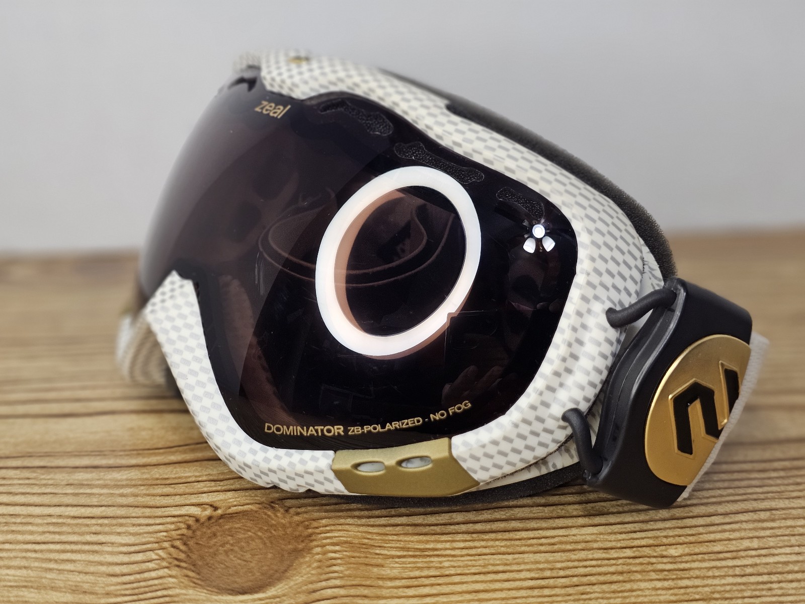 ZEAL Optics Goggles w/ Case