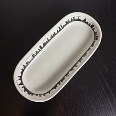 FISHS EDDY New York City Skyline 10 Celery Dish Platter Twin Towers White Black
