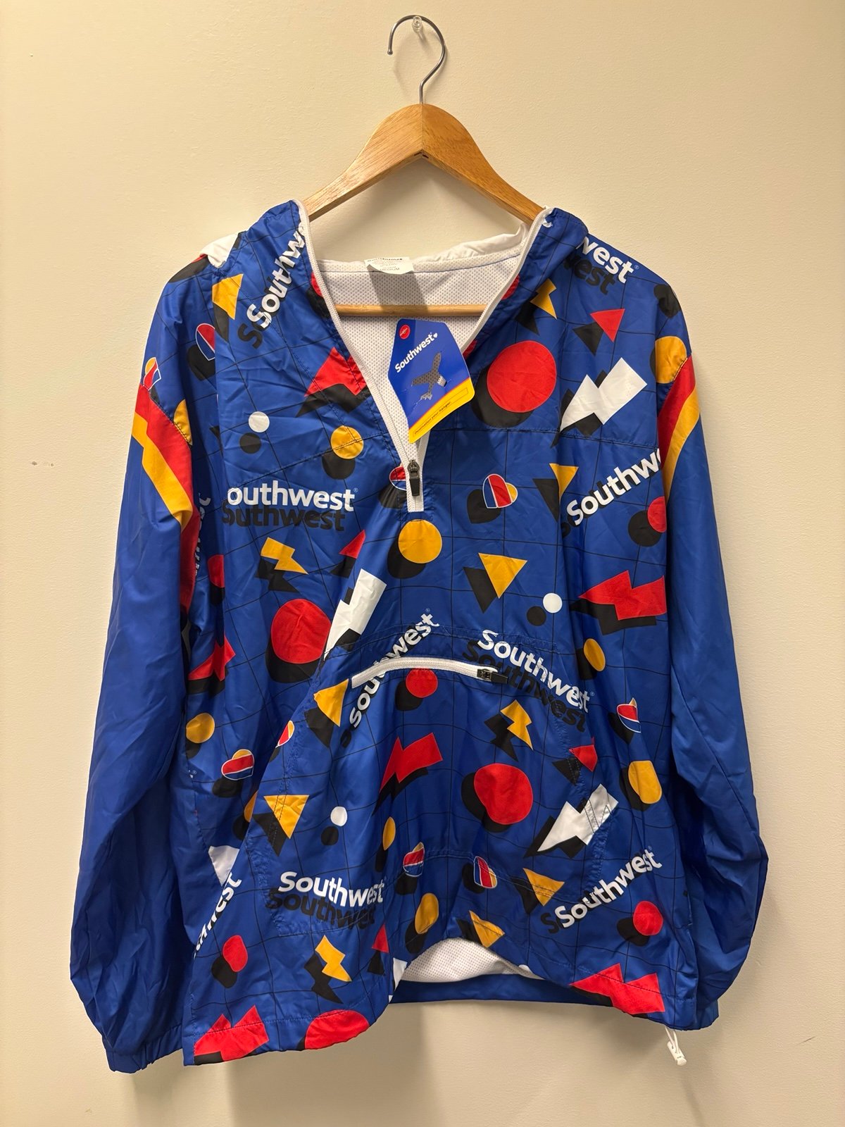 NWT Southwest Airlines HOCH.CO Windbreaker