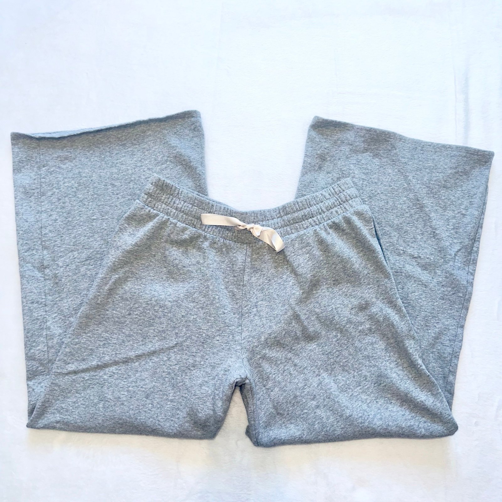 Victoria’s Secret Wide Leg Flare Sweatpants!