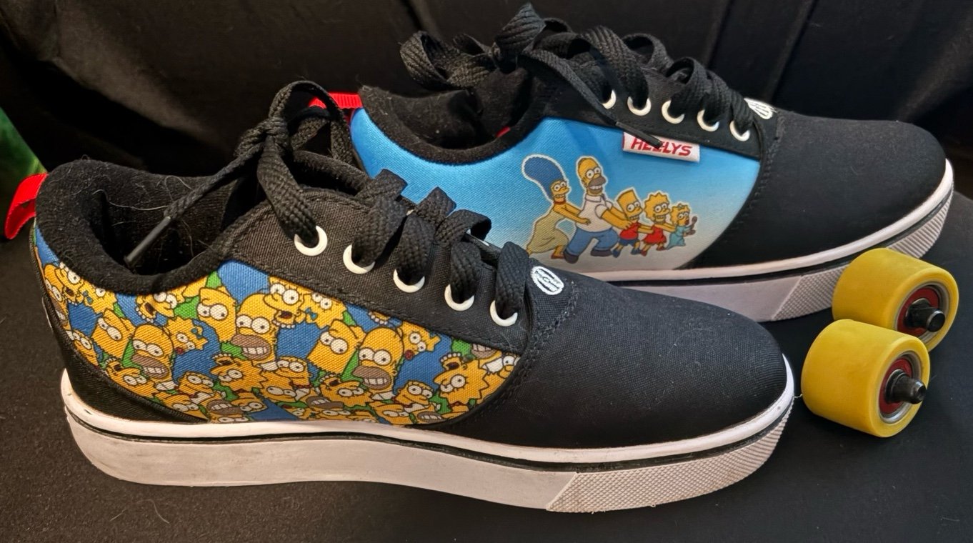 HEELYS Youth Mens Unisex Simpsons Prints Pro Shoe Skate Sneaker Authentic Small