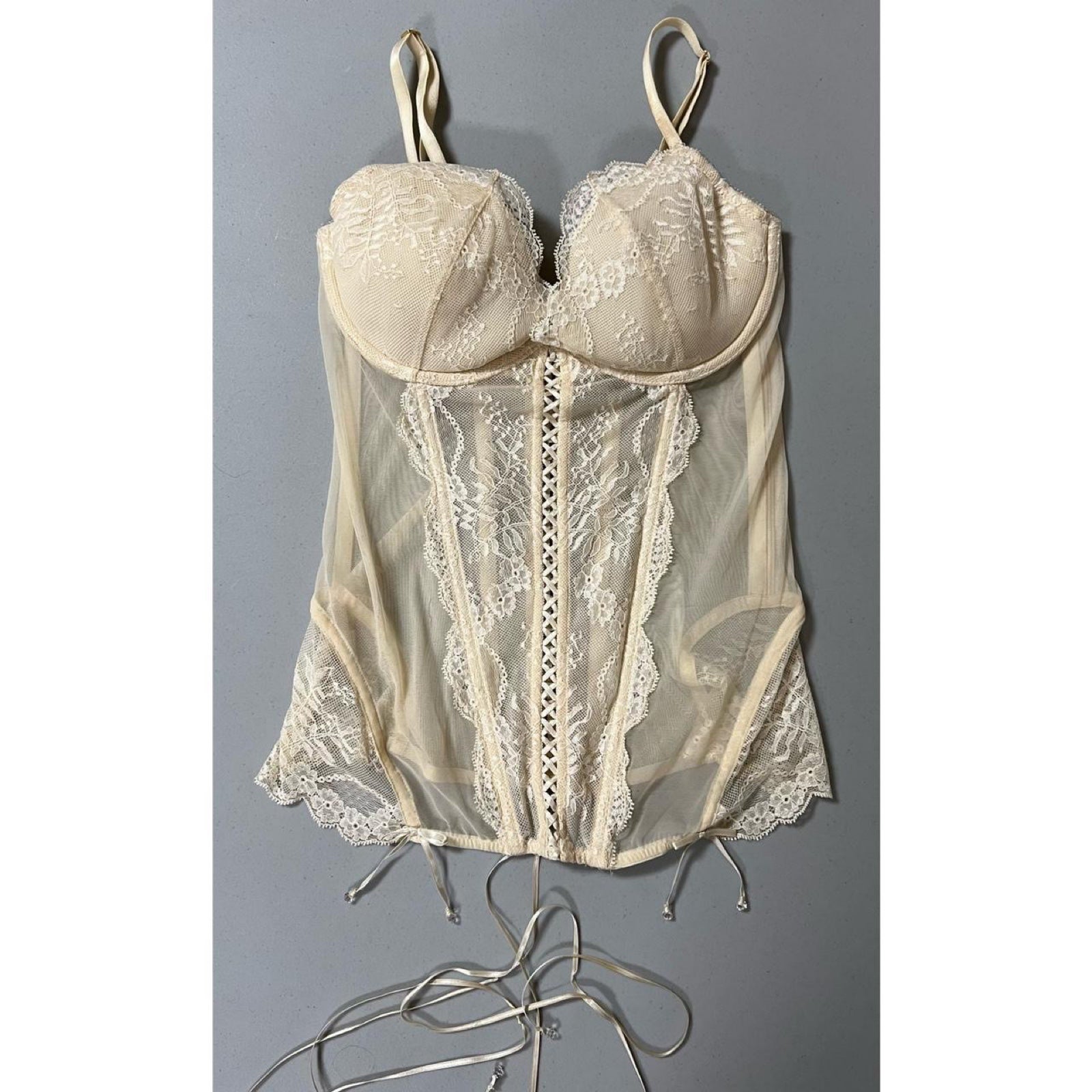Victoria’s Secret Floral Lace Sheer Bra Bustier Corset Top Lingerie Size 36B ✨