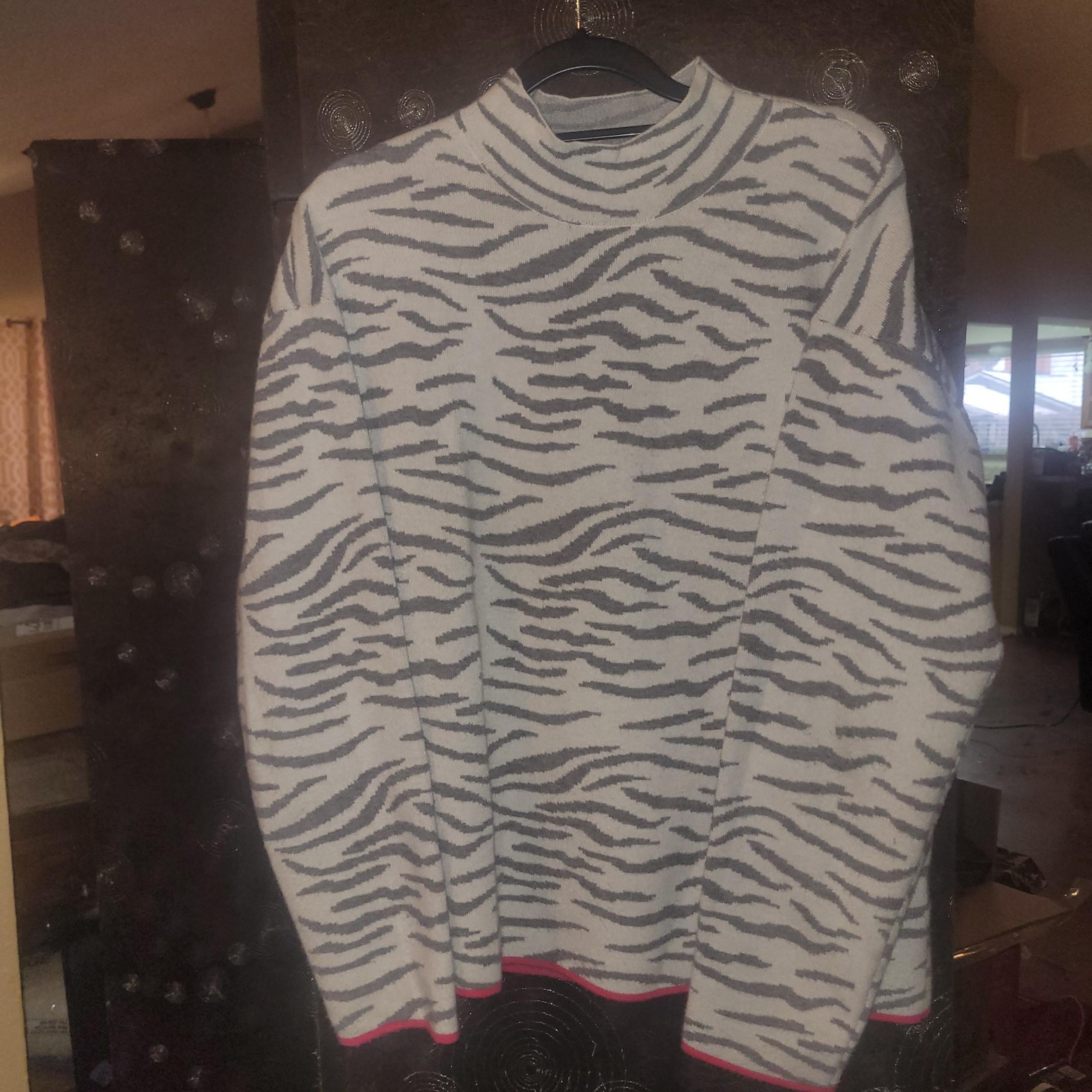 Anthropologie  Zebra Print Sweater With Mock Neck Women's Size M