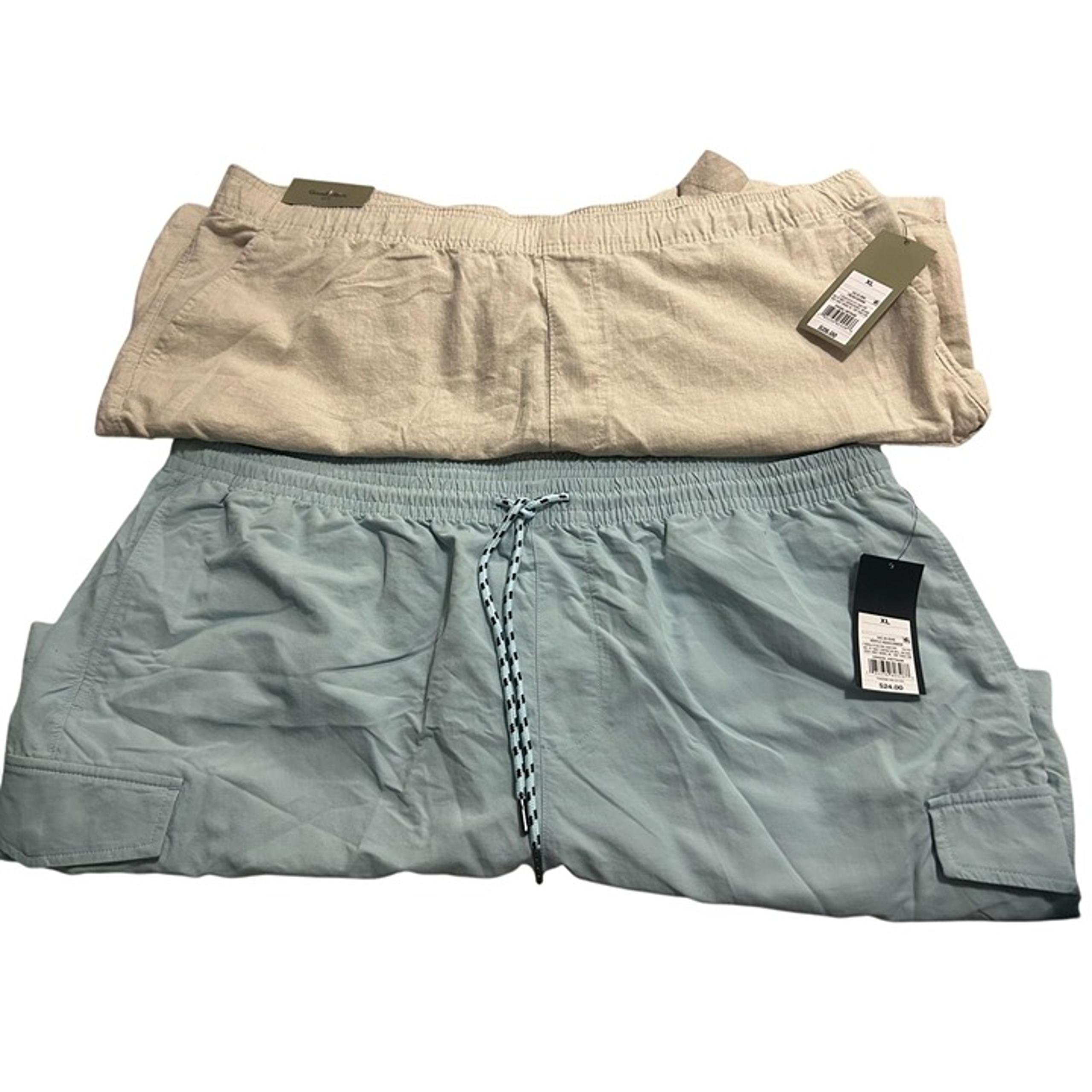 Set of 2 Men's 7" Everyday Relaxed Fit Cargo Shorts - Goodfellow & Co™ Cream XL