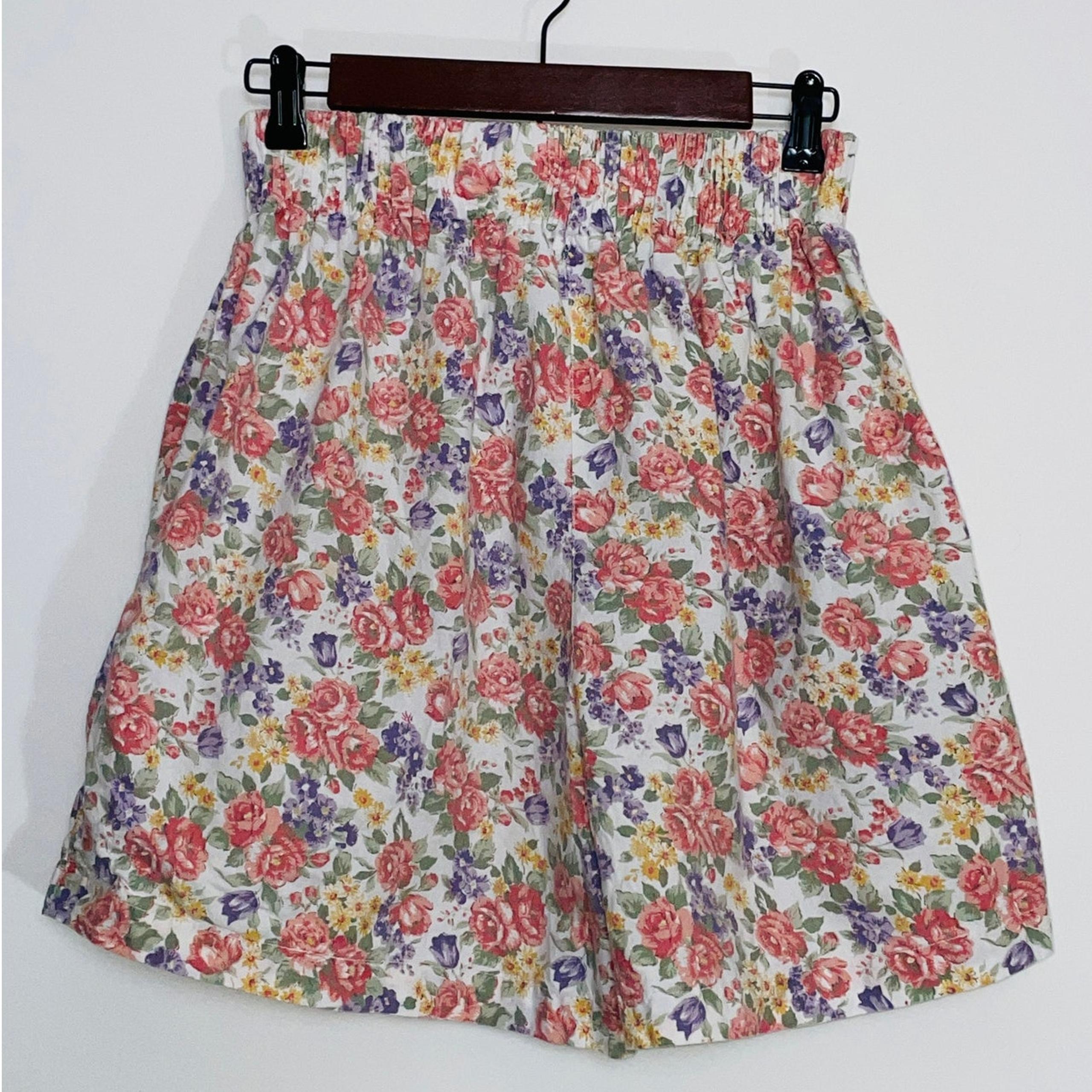 Erika Maison Fondee Floral Shorts - Women's Size M - 100% Cotton Made in Turkey