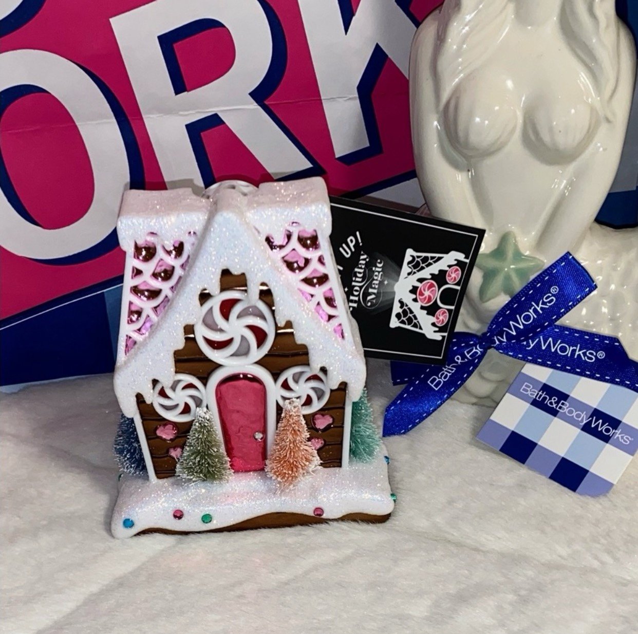 BATH AND BODY WORKS HOLIDAY MAGIC HOUSE PROJECTOR NIGHTLIGHT WALLFLOWER PLUG