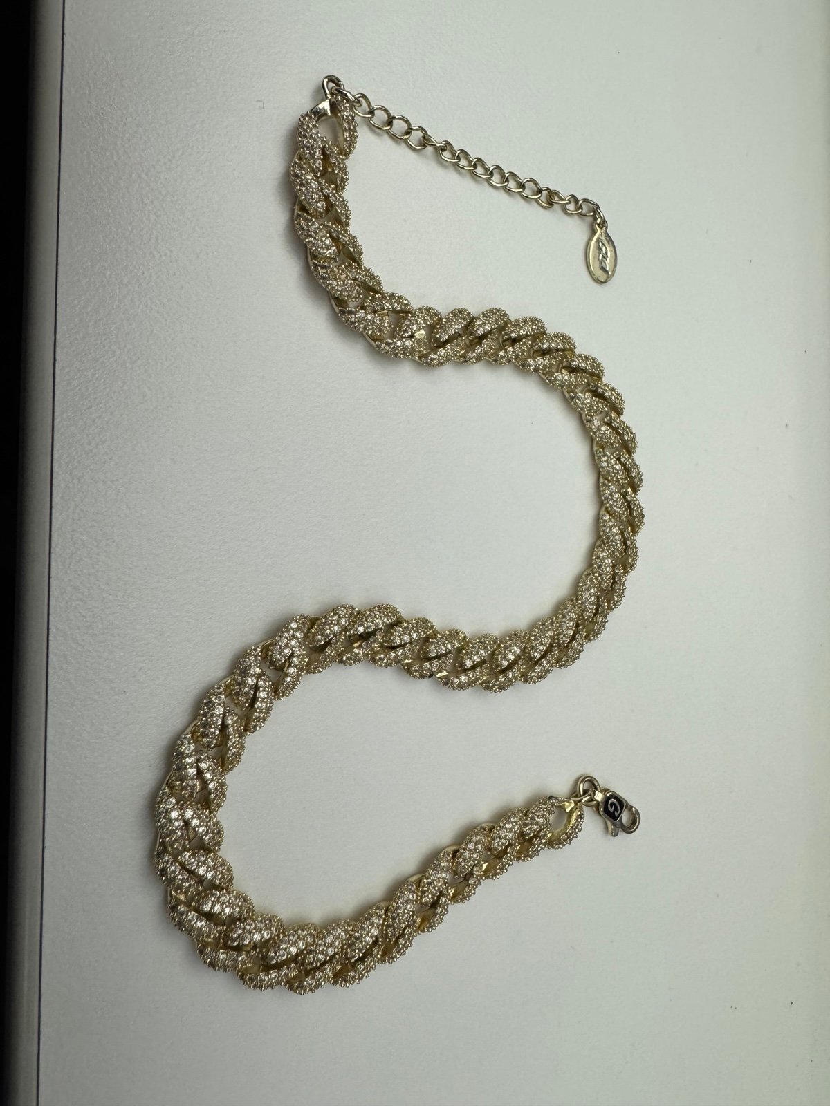 Necklace Fashion Jewelry (not actual gold)