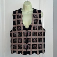 Vtg 90s Van Heusen black velvet vest with brocade ribbon & floral embroidery