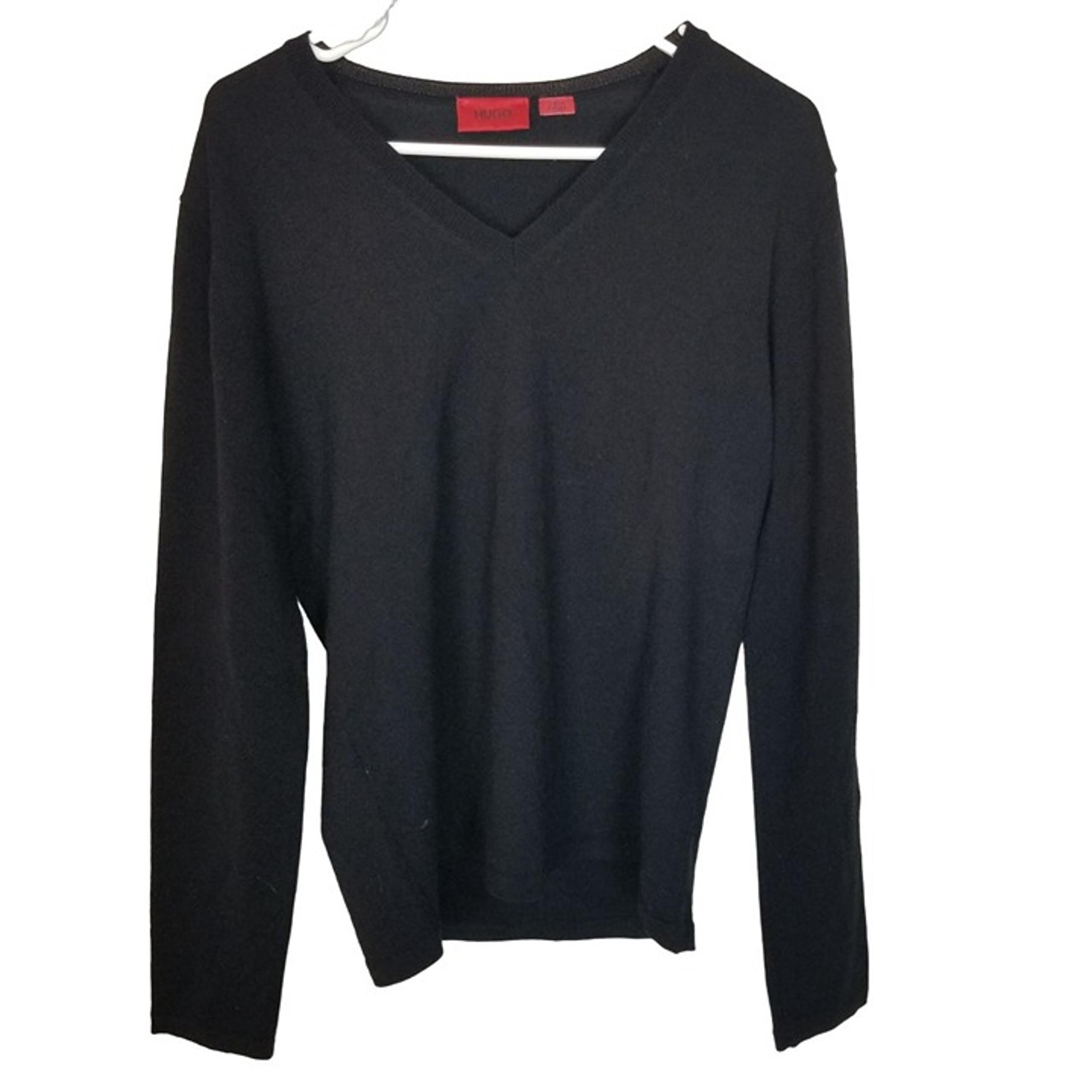 HUGO Hugo Boss Mens M Black Virgin Wool V-Neck Long Sleeves Pullover Sweater