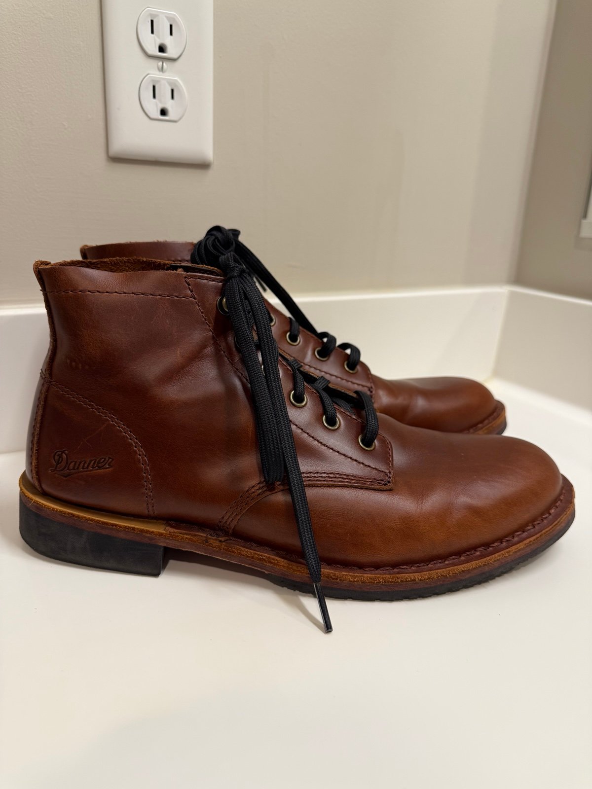 Danner Jack II Dark Coffee Leather Lace up Boots, SZ 8.5,Store Displayed, No Box