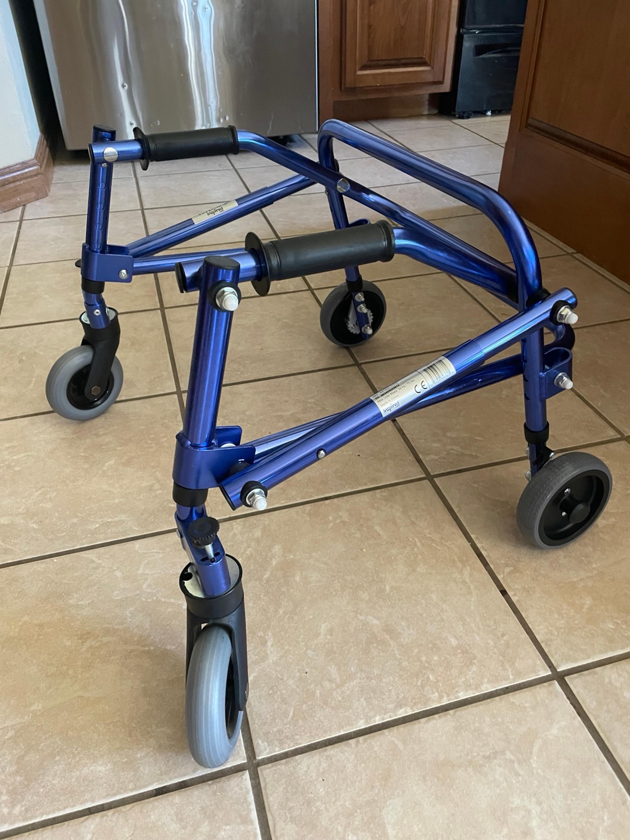 Nimbo adjustable lightweight pediatric posterior walker