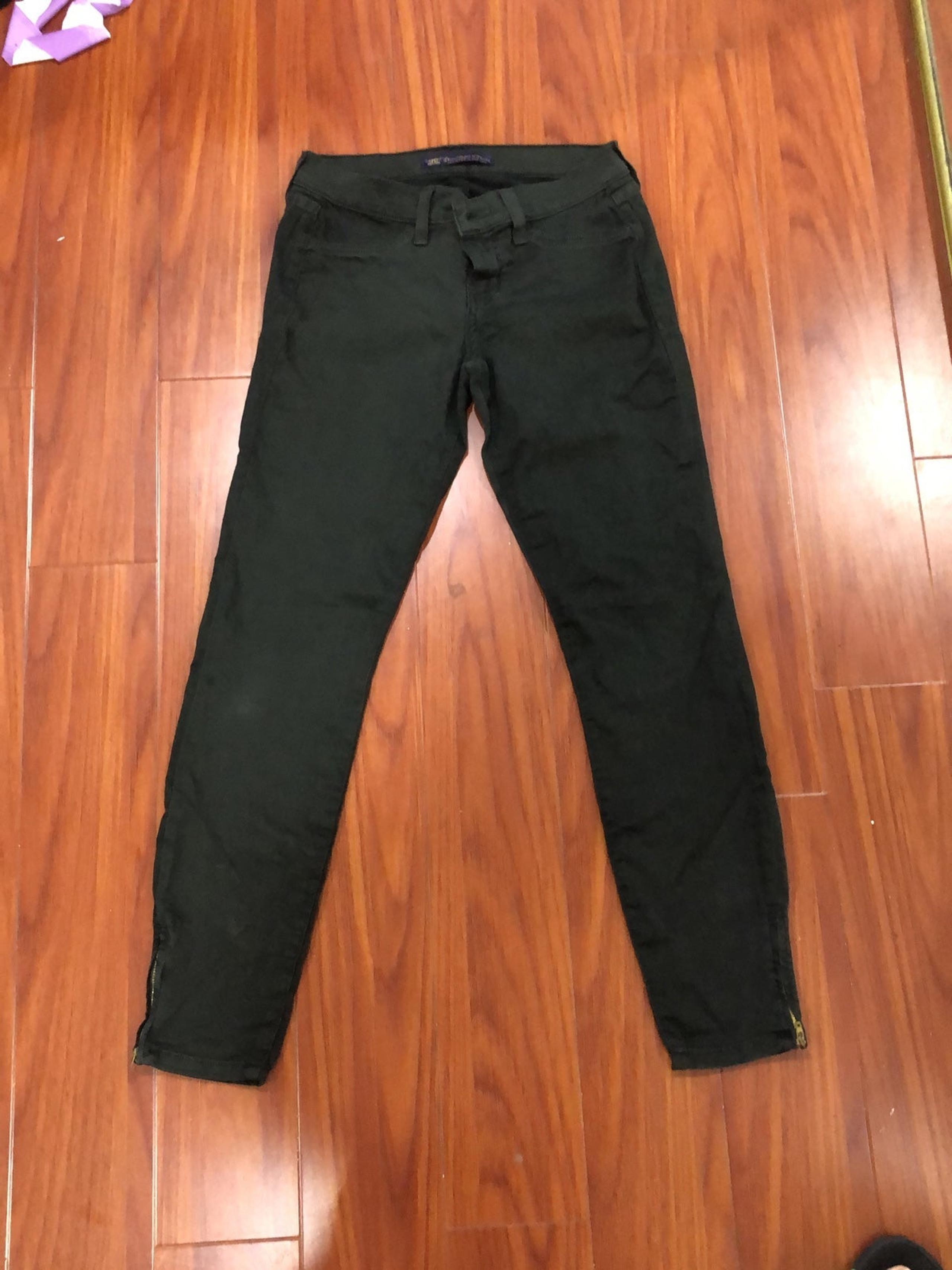 Unique Style Ankle-Zip Skinny Jean