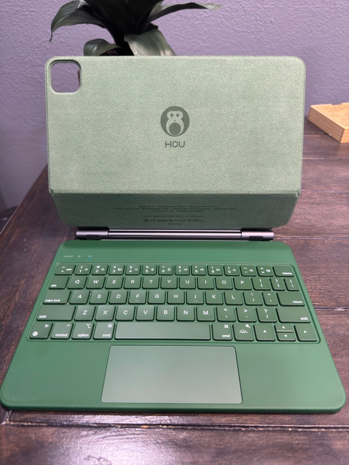 HOU iPad 11inch keyboard case