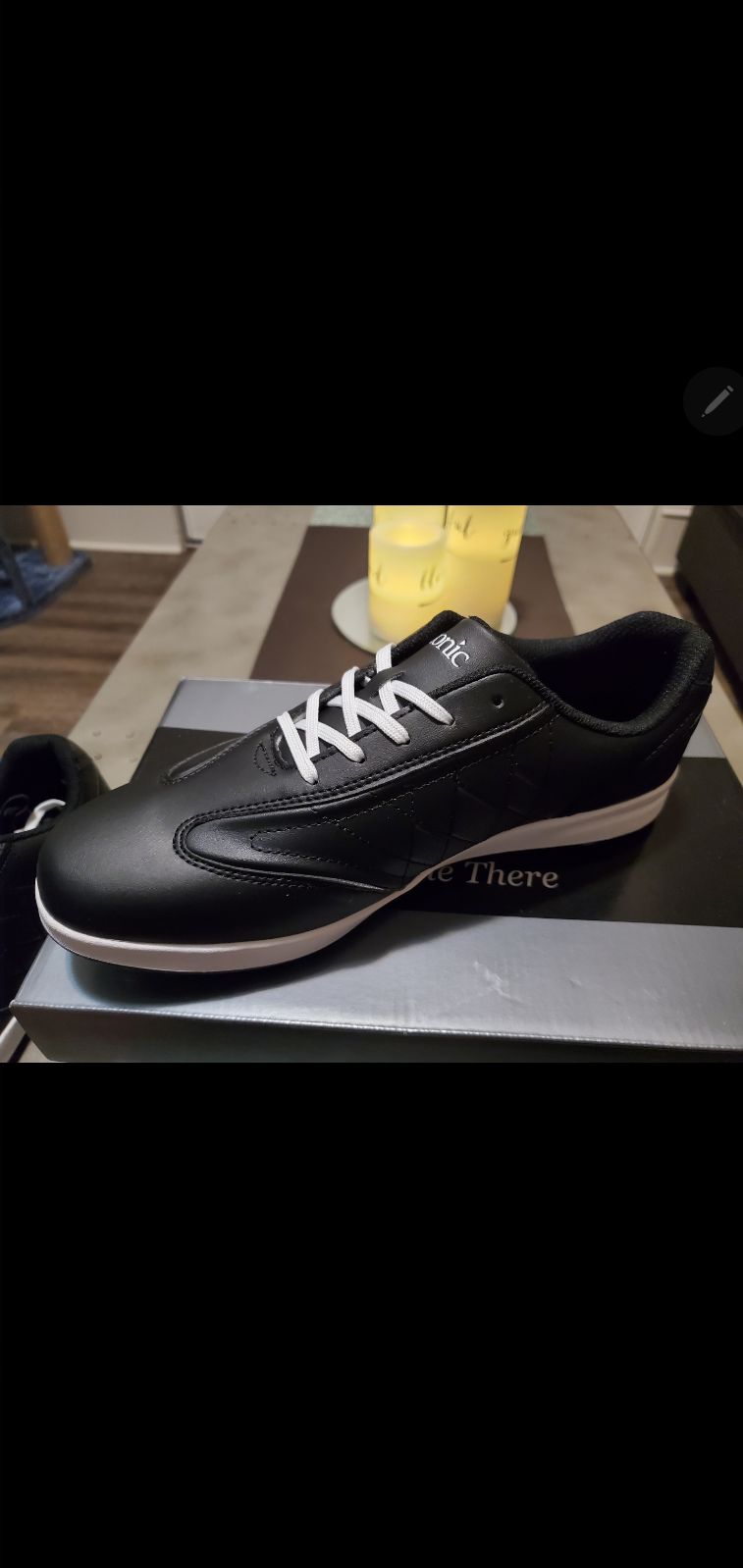 Ladies golf shoes MSRP 59.99