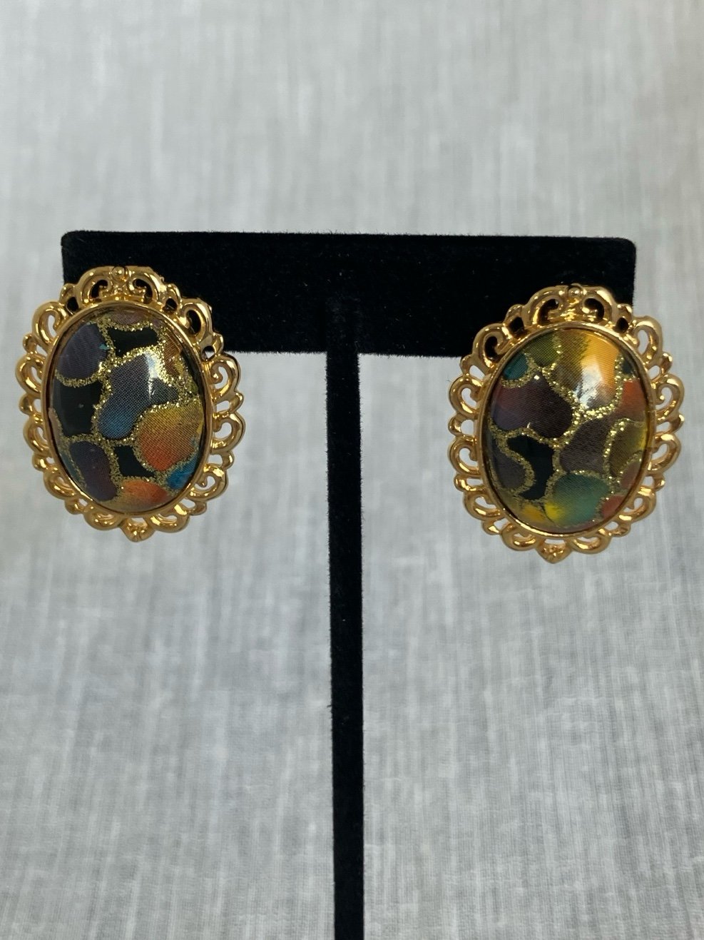 Vintage Clip-On Earrings