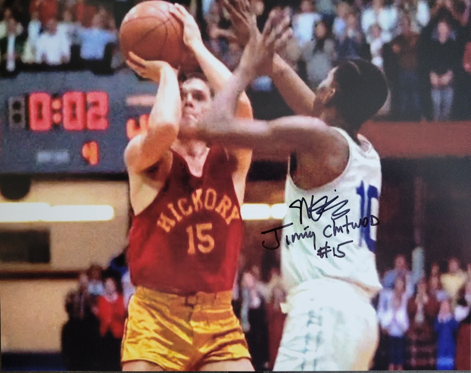 Maris Valainis signed 8x10 photo hitting winning shot Jimmy Chitwood Hoosiers