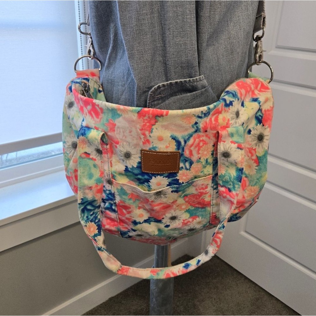 VICTORIA'S SECRET PINK FLORAL CANVAS WEEKENDER TOTE BAG CROSSBODY TOP HANDLES