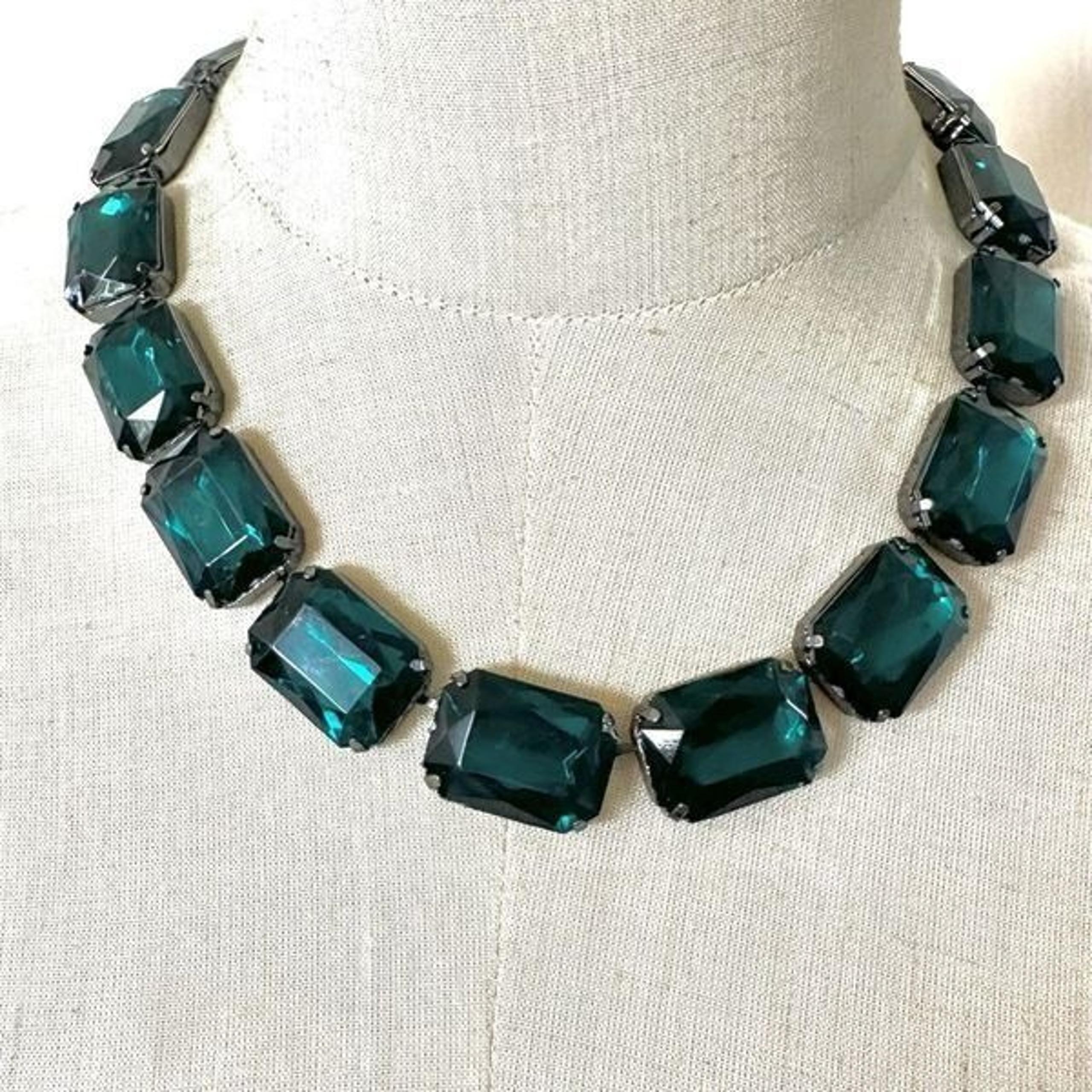 Joan Rivers  Large green  Lucite Chunky Necklace