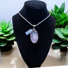 Rose quartz pendant