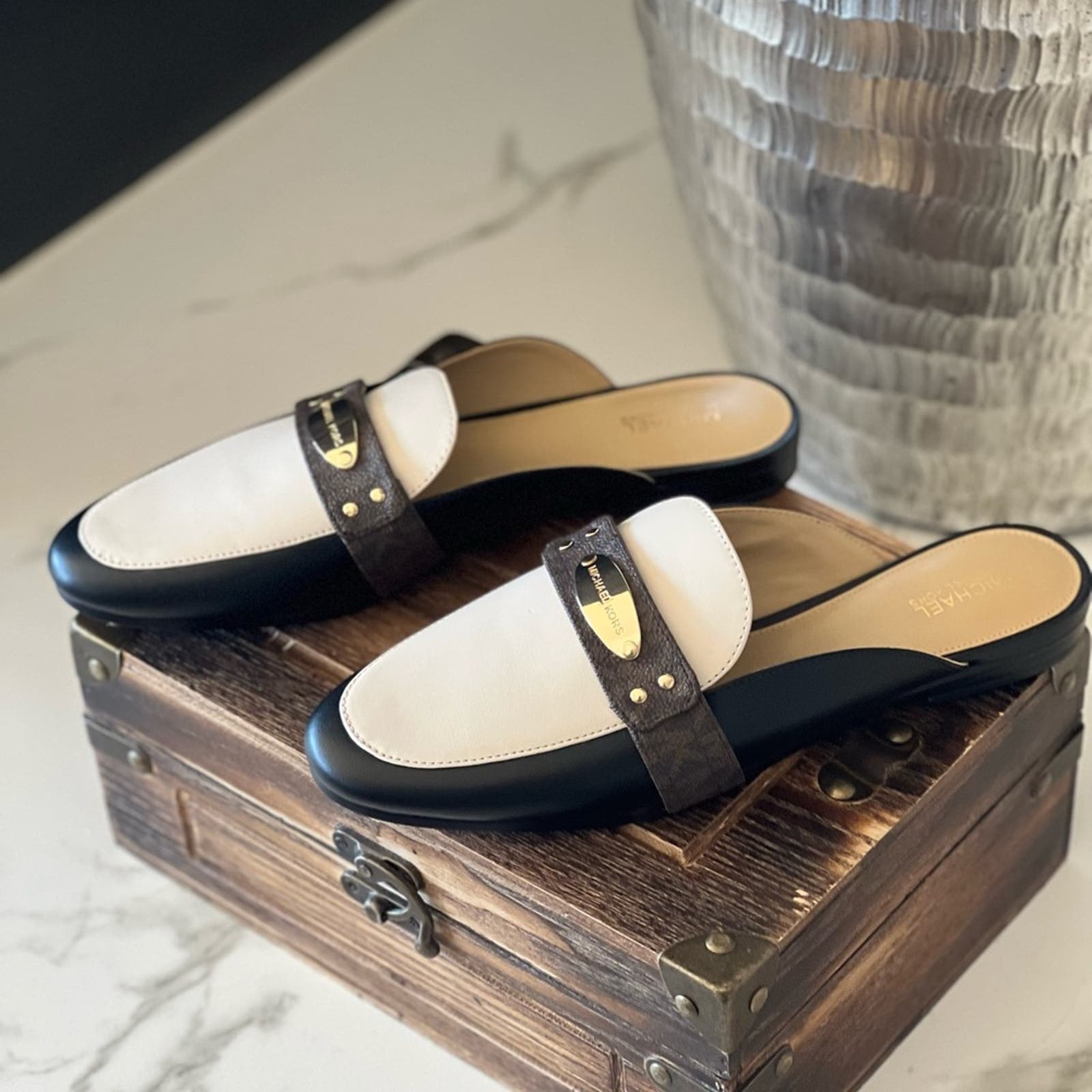 MICHAEL Michael Kors Plate Mules in Black & Light Cream
