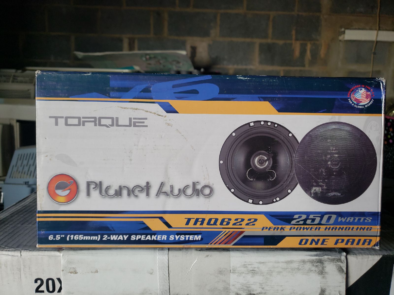 2 way speaker system brand new
