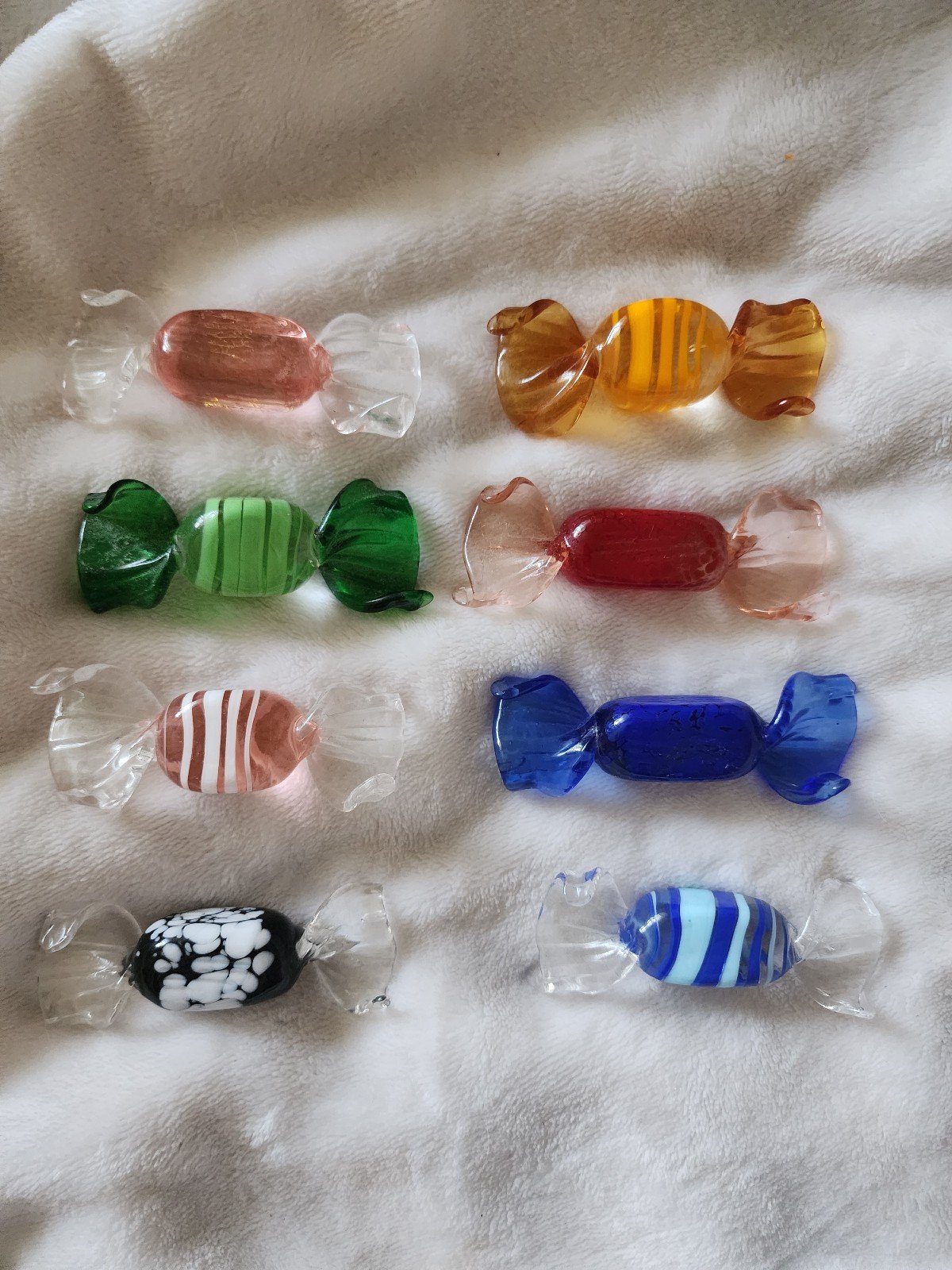Murono? 8 glass candies.