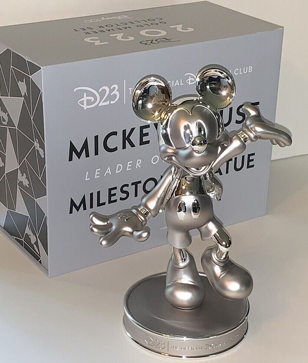 D23 Gold Member Mickey Mouse Statue 100 New In Original Box & Certificate