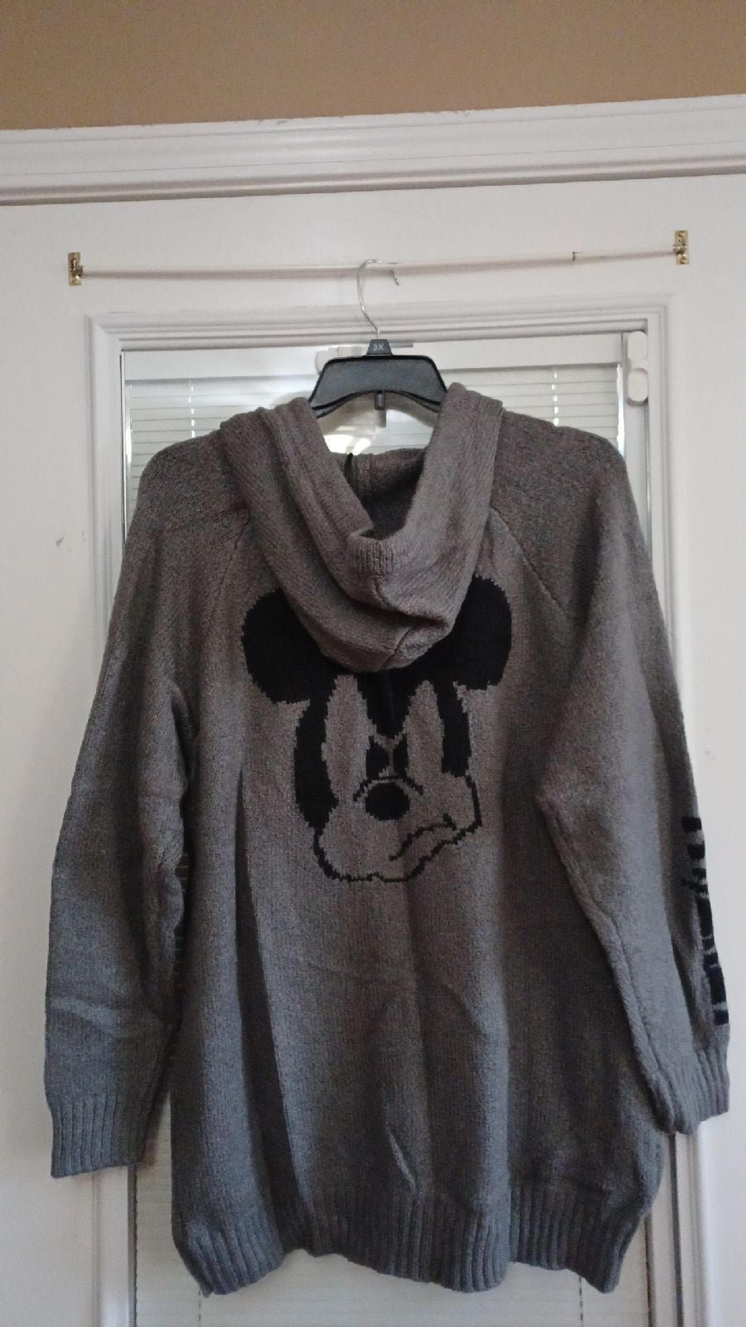 NWT TORRID PLUS SIZE 3X (22-24) 4D MICKEY INTARSIA FULL ZIP SWEATER