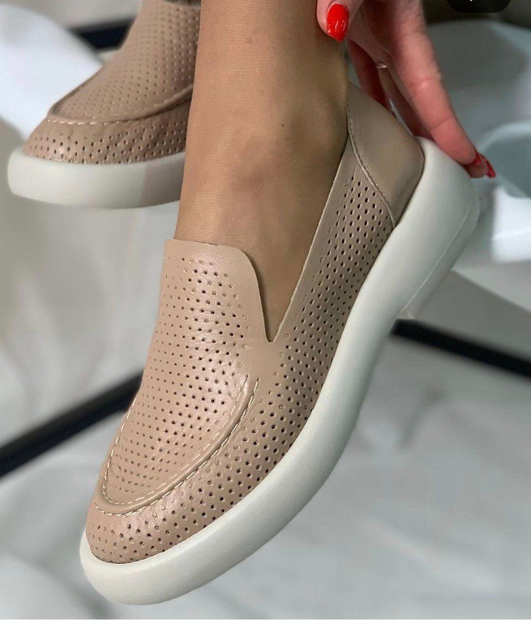 Handmade leather women loafers