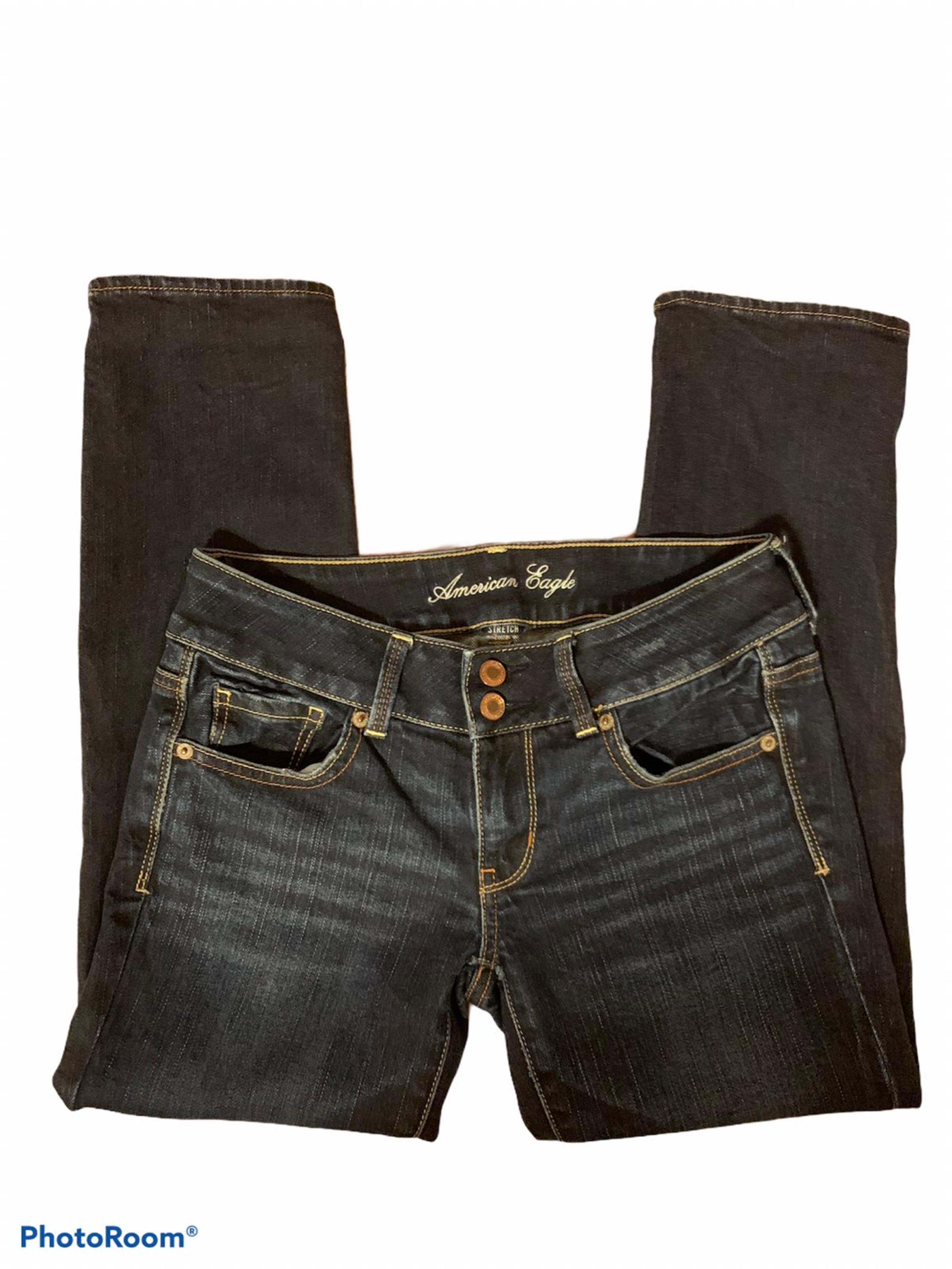 American Eagle Artist Capri Cropped Jean