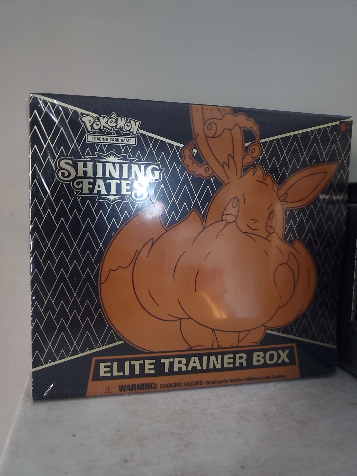 shining fates elite trainer box