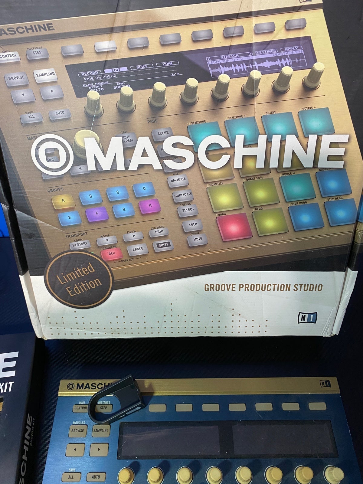 Native instruments Maschine Limited Edition