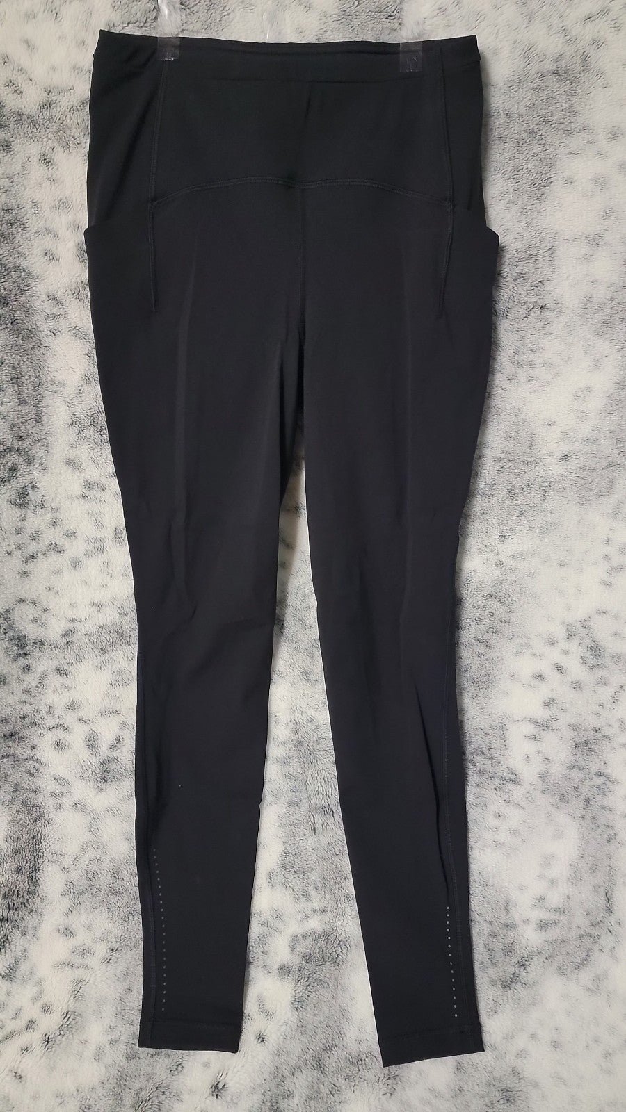 Lululemon Swift Speed Tight 28in size 6