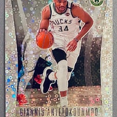 2021 Prizm Fastbreak Giannis Antetokounmpo Flashback Silver Disco Prizm