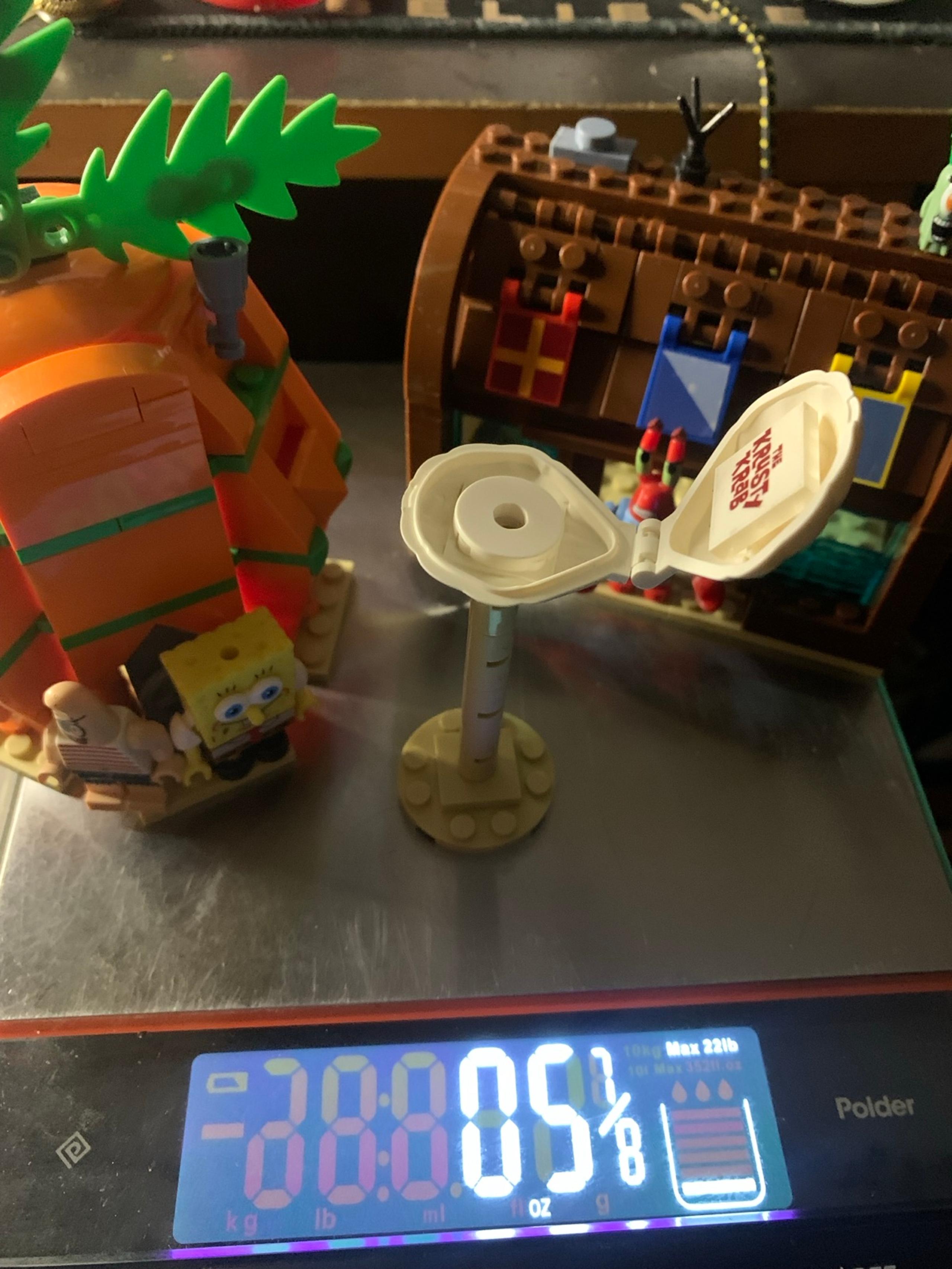 Spongebob Squarepants pineapple and Krusty Krab Set
