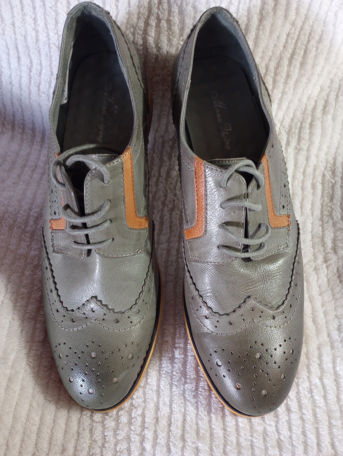 Women's Mona Flying shoes