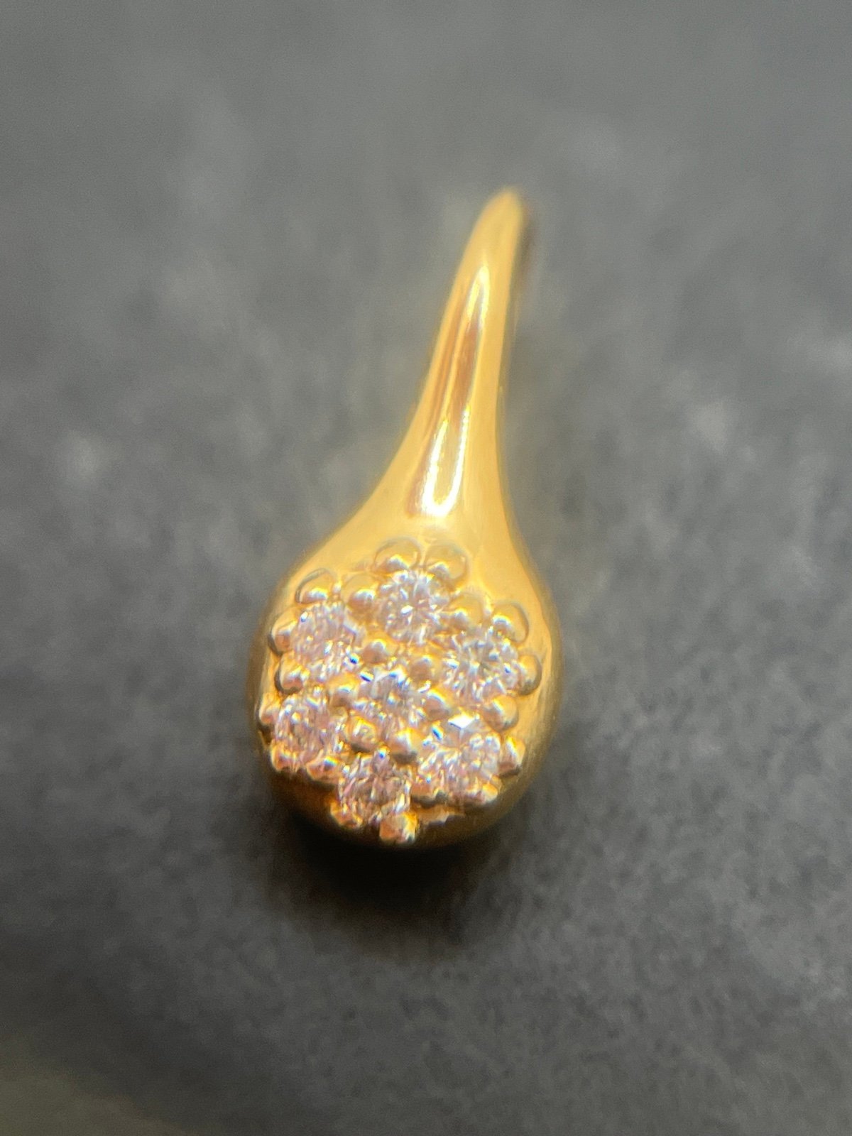 PANDORA 18K Yellow Gold Diamond Cluster Pod Pendant