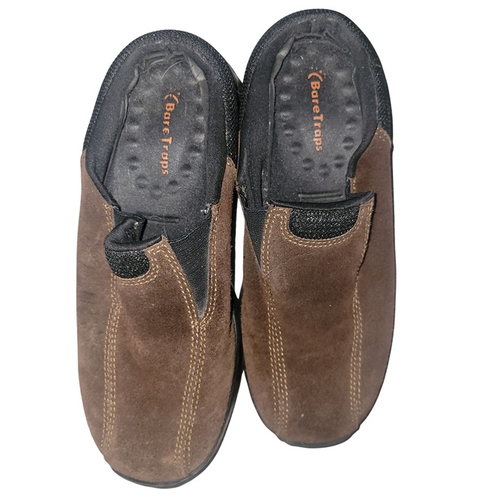 Bare Traps Womens Brown Suede Slip-On Clogs With Black Soles Size 8.5 Comfortabl